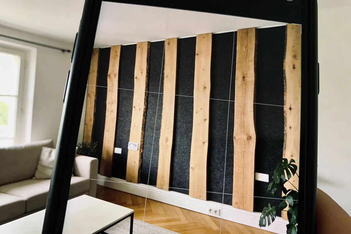 Mur en tasseaux de bois : Comment créer une déco acoustique ?